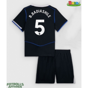 Chelsea Benoit Badiashile #5 Tredjeställ Barn 2025-26 Kortärmad (+ Korta byxor)